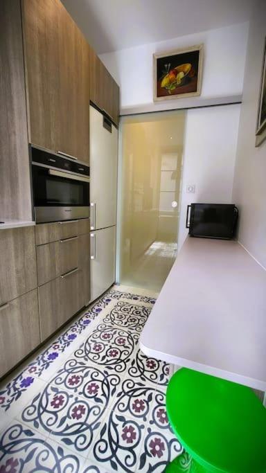 Appartement De La Bibliotheque Μπεζανσόν Εξωτερικό φωτογραφία