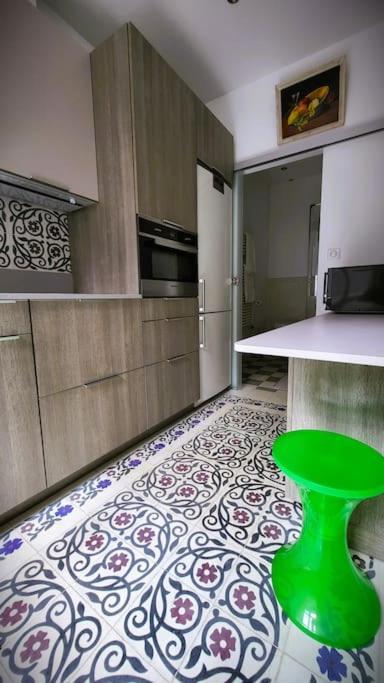 Appartement De La Bibliotheque Μπεζανσόν Εξωτερικό φωτογραφία