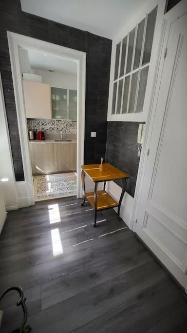 Appartement De La Bibliotheque Μπεζανσόν Εξωτερικό φωτογραφία